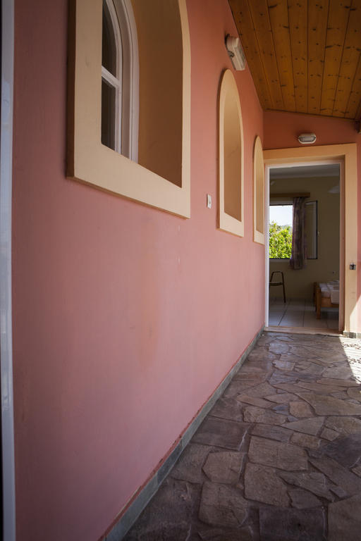 Kantouni Apartments سفوروناتا المظهر الخارجي الصورة