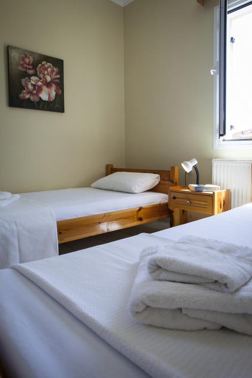 Kantouni Apartments سفوروناتا الغرفة الصورة