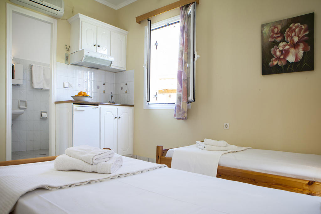 Kantouni Apartments سفوروناتا الغرفة الصورة